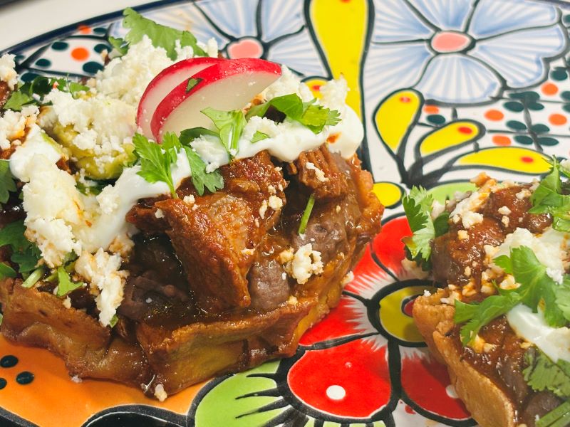 spicy braised oxtail sopes