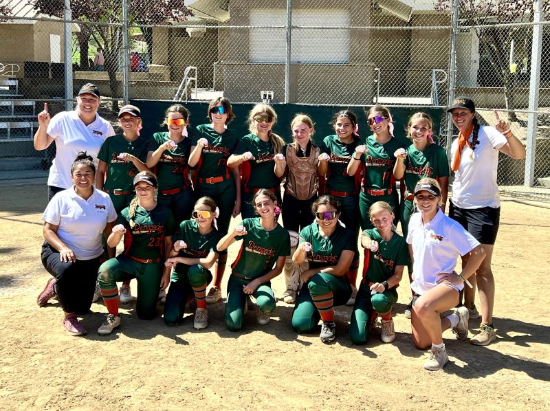 SCM Renegades girls softball