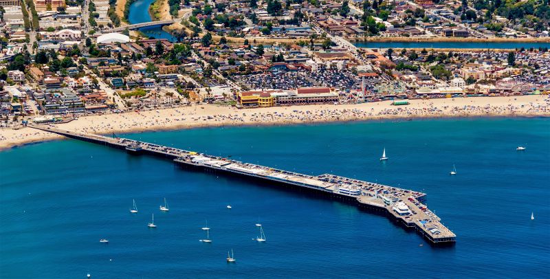 Santa Cruz Wharf