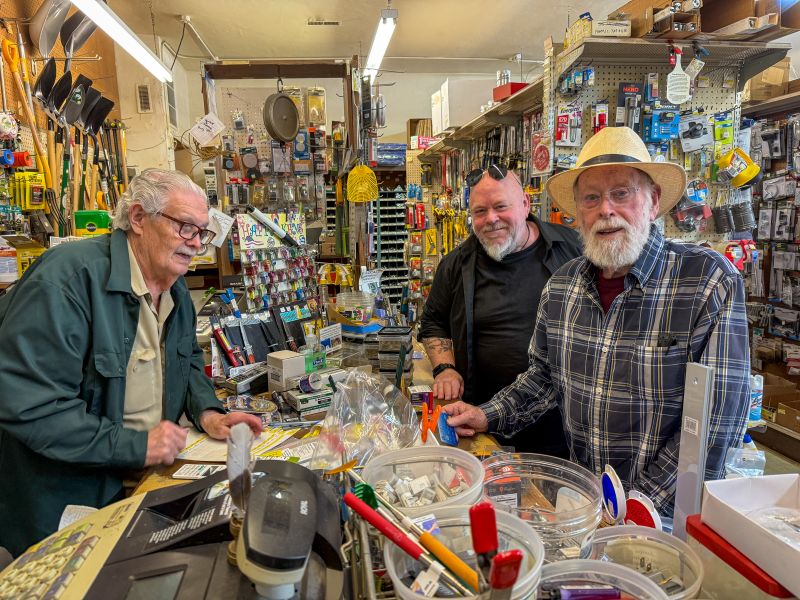 Felton Paint Hardware Don Linda Walker